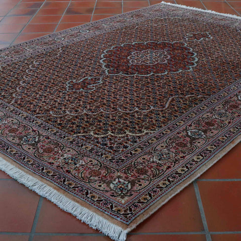 Fine handmade Persian Tabriz rug - 30624297