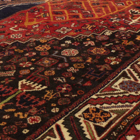 Handmade Persian Qashqai carpet - TR309003